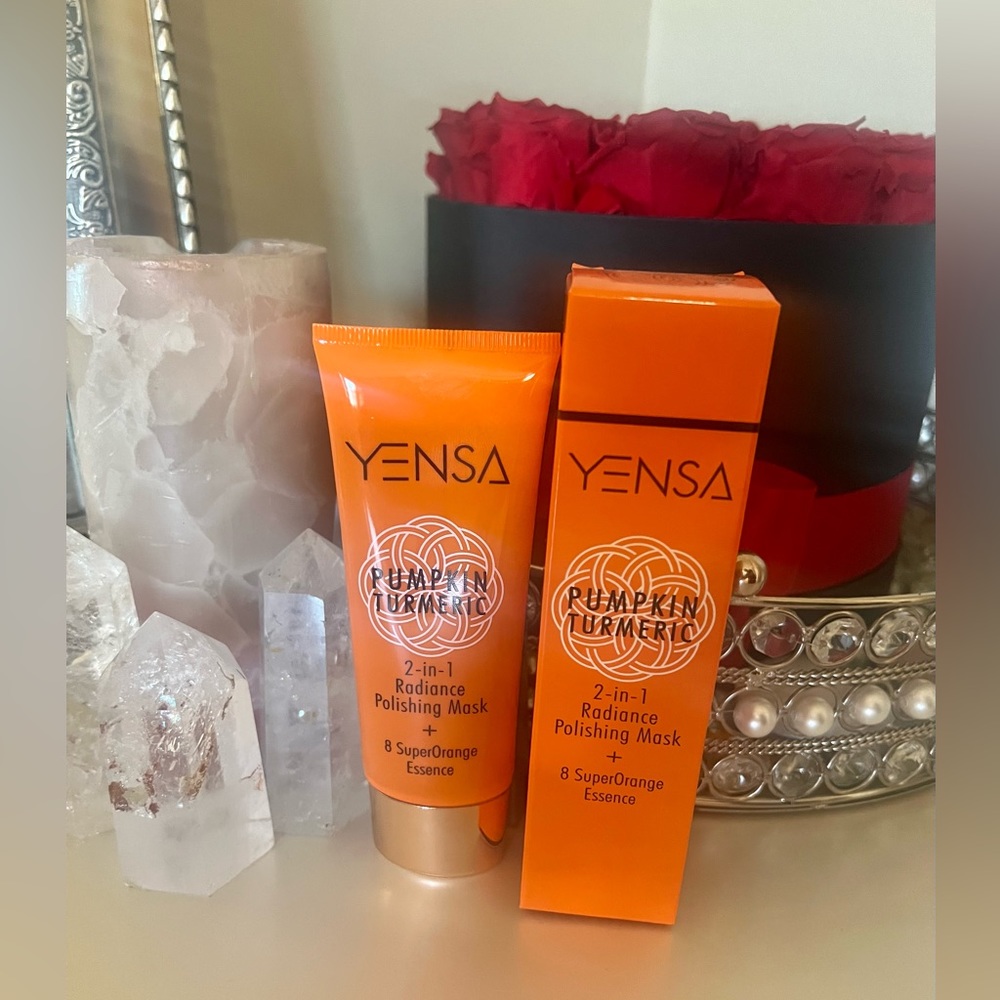 YENSA PUMPKIN TURMERIC 2-IN-1 RADIANCE POLISHING MASK